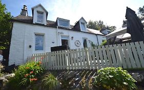 Hollybank Cottage